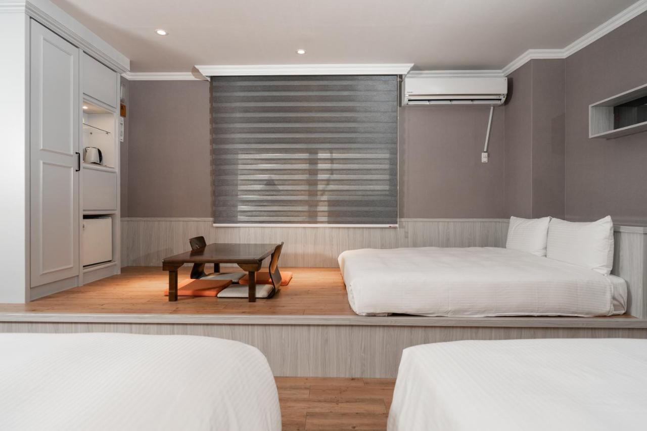Fu Hsiang Hotel Yilan Buitenkant foto