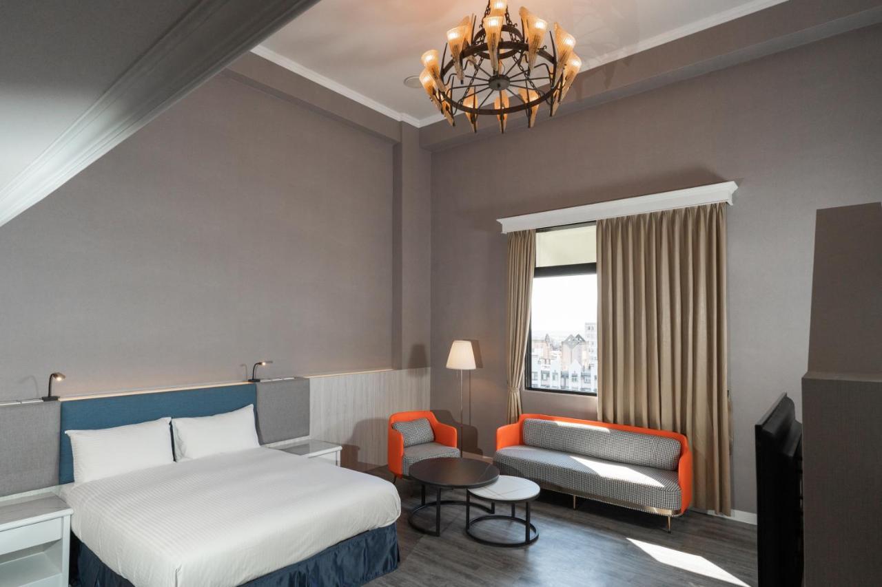 Fu Hsiang Hotel Yilan Buitenkant foto