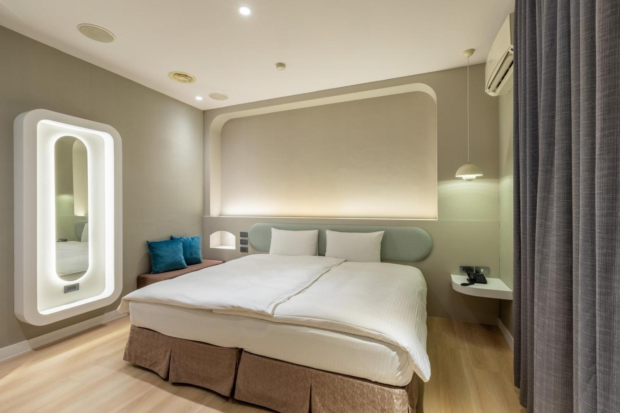 Fu Hsiang Hotel Yilan Buitenkant foto