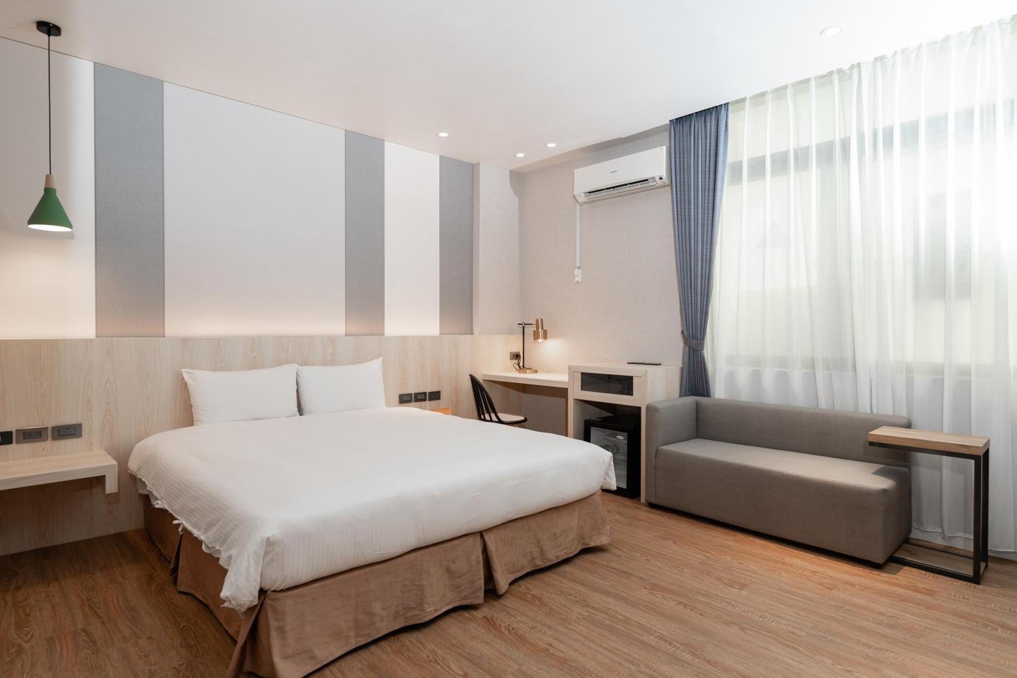 Fu Hsiang Hotel Yilan Buitenkant foto