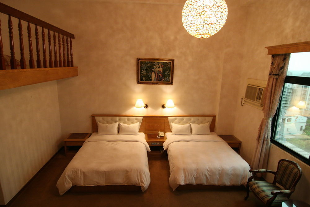 Fu Hsiang Hotel Yilan Buitenkant foto